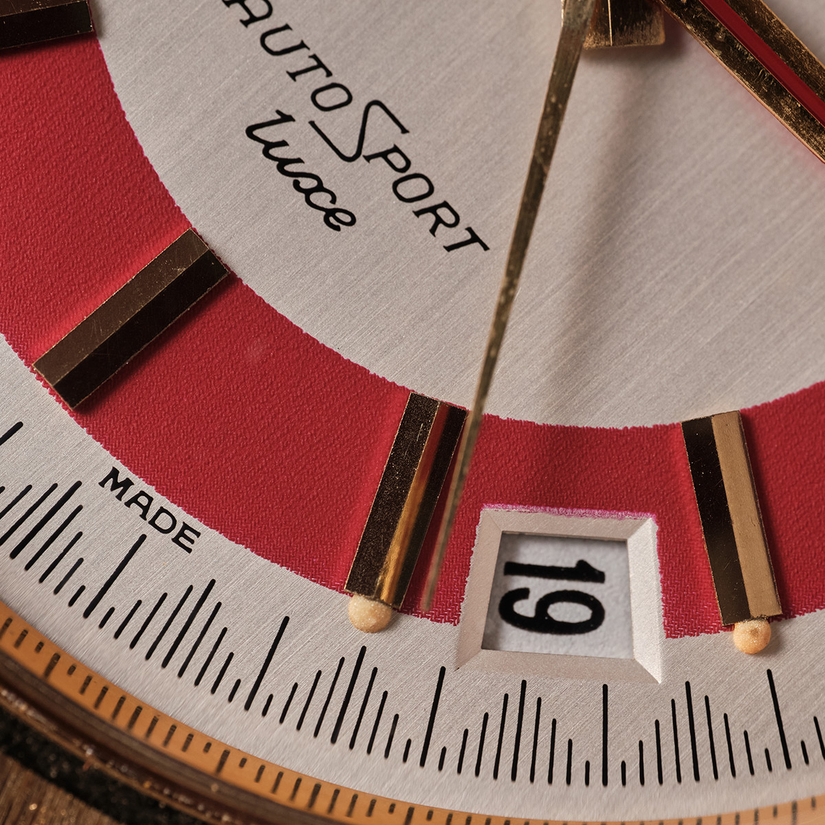 Zenith AutoSport Luxe