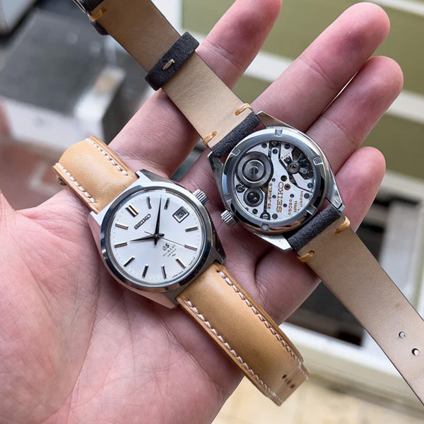 Time Collective 45GS 45KS Sapphire back